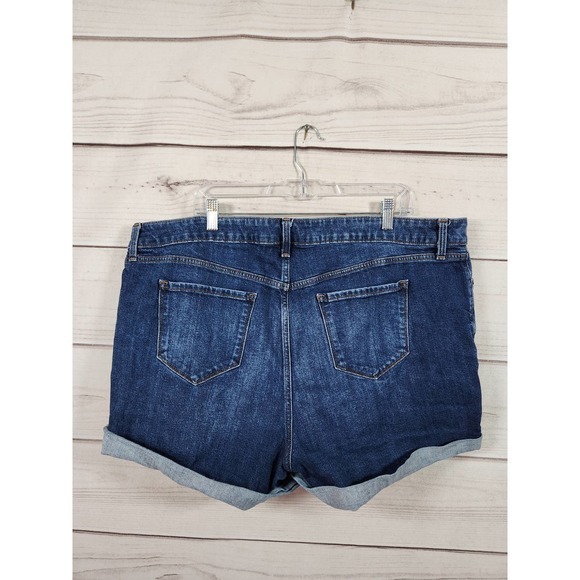 Old Navy Women's Blue High Rise Distressed Boyfriend Jeans Shorts Size 22 Plus - Picture 2 of 7